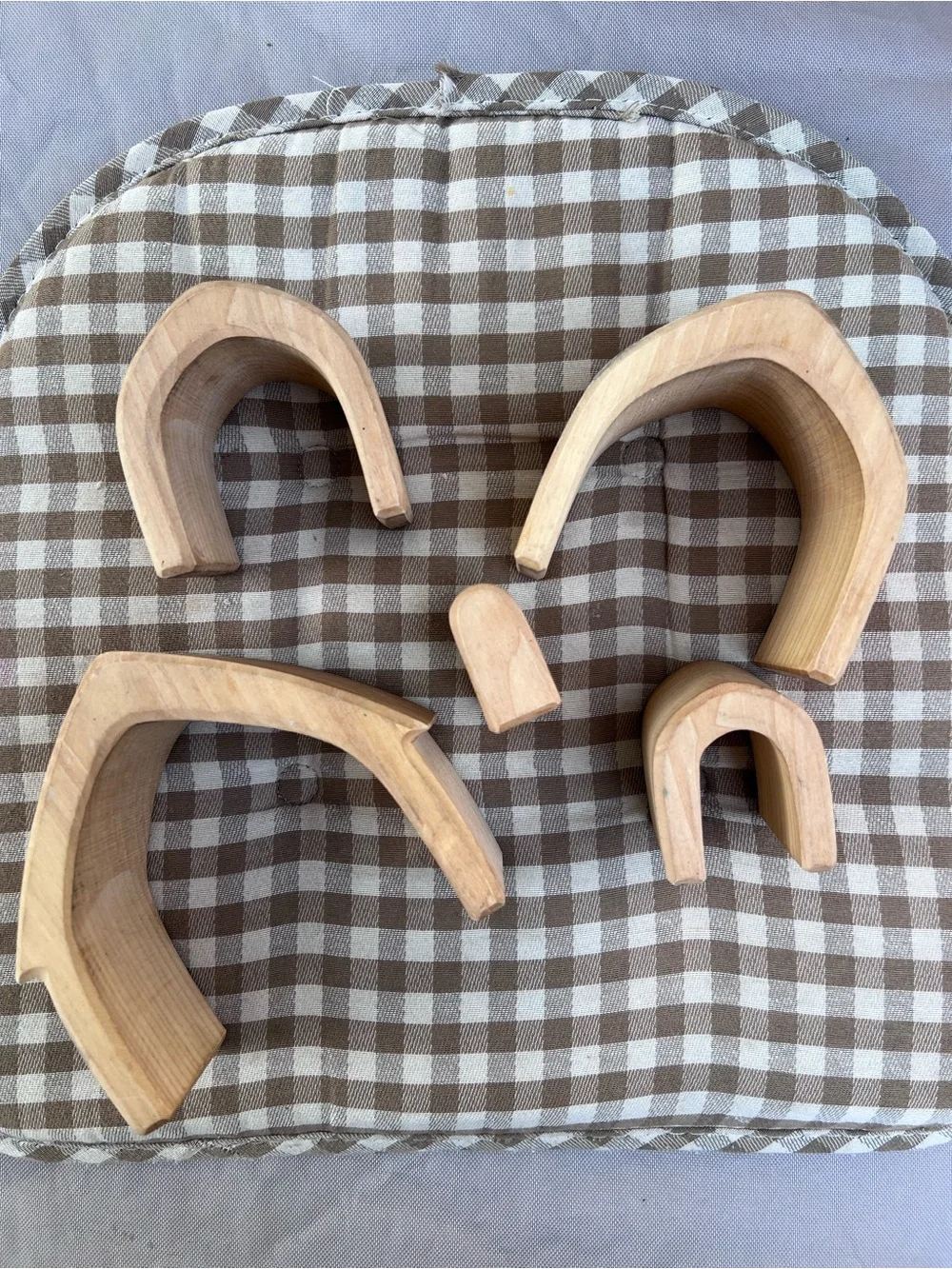 Grimm’s | Natural Wood House Arch Montessori Toy Stacker - Picture 3 of 6